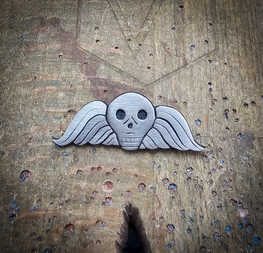 Remember you must die, memento mori pendant